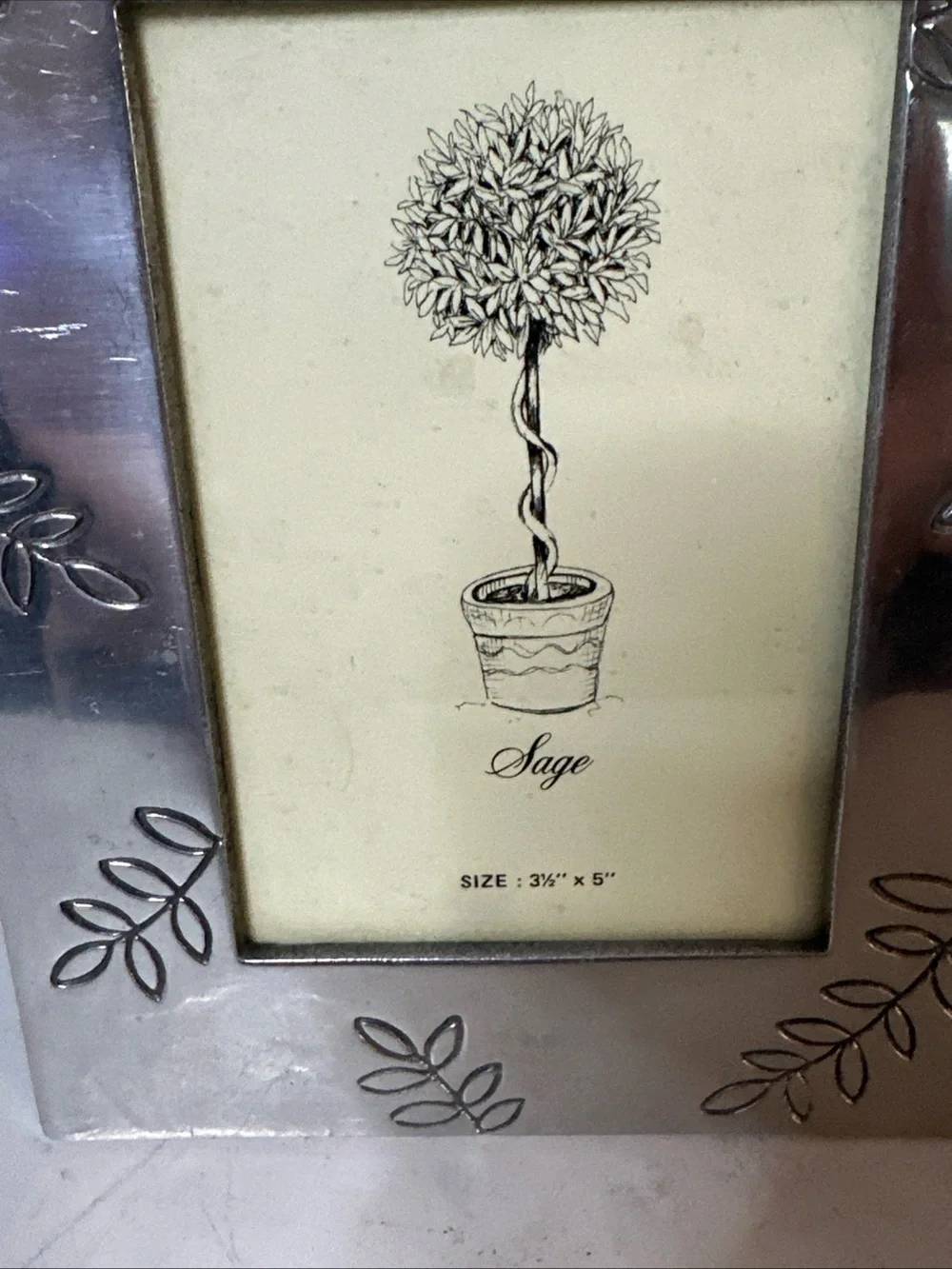 SAGE PEWTER ENGRAVED PHOTO FRAME FITS 3.5X5